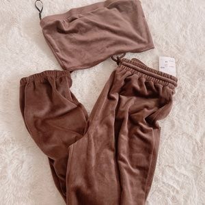 Forever 21 velour set